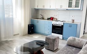 L.T. Noy'S Apartment