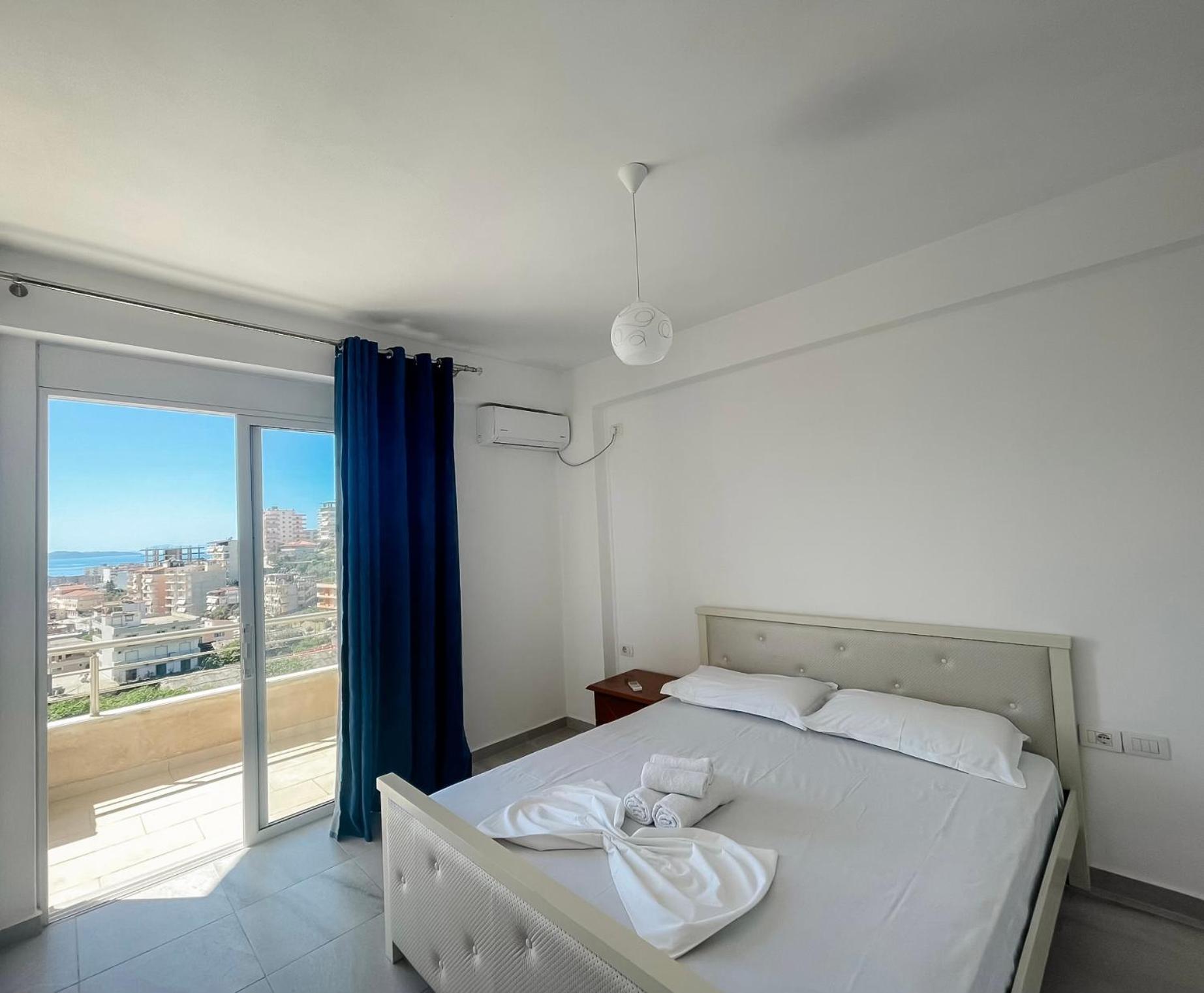 L.T. Noy'S Apartment Sarandë Exterior foto
