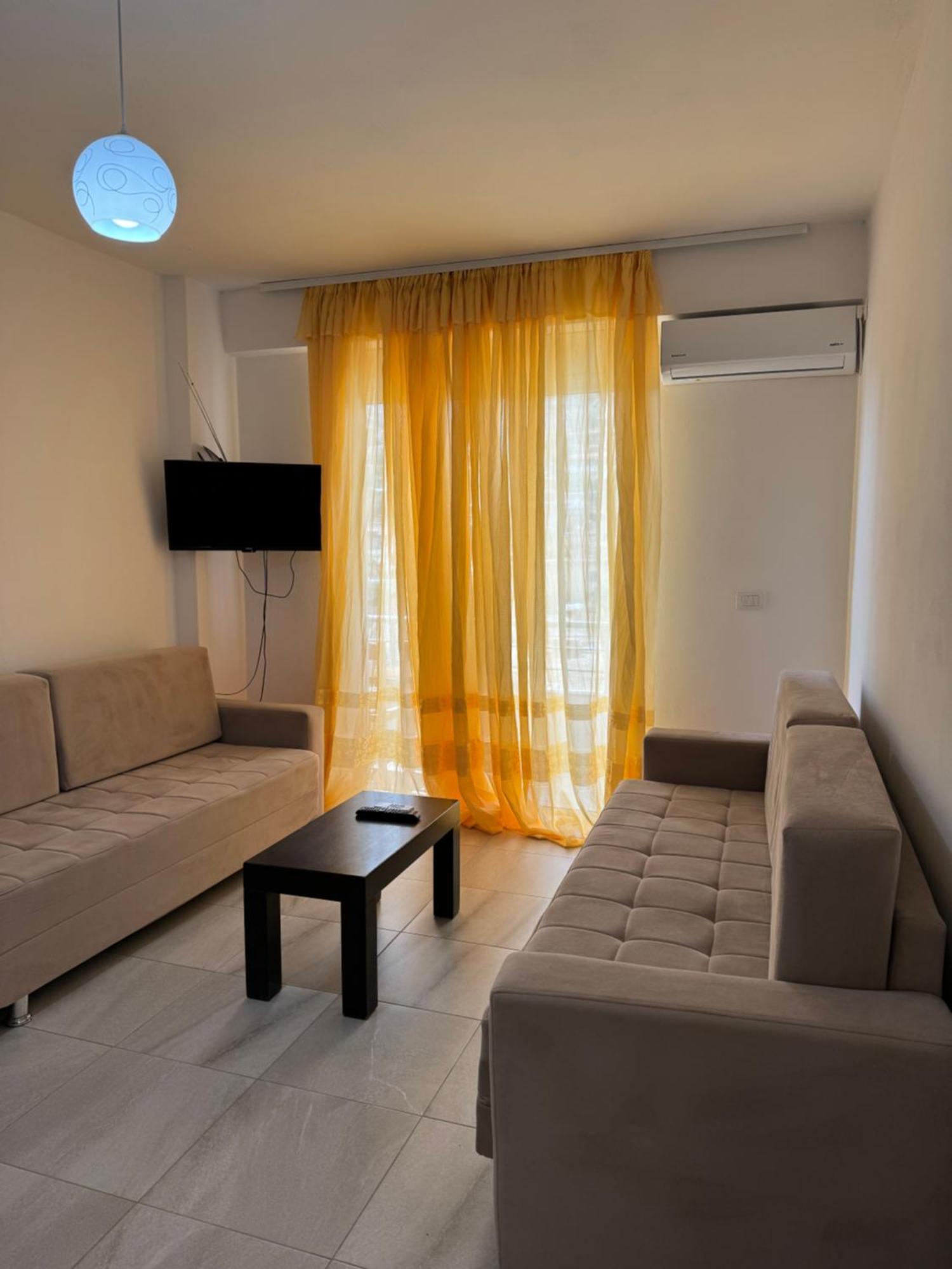 L.T. Noy'S Apartment Sarandë Exterior foto
